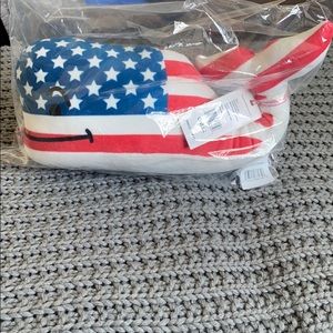 Vineyard Vines Patriotic American Flag Plush Whale